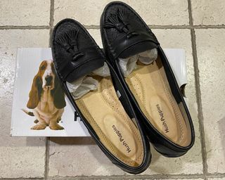 Hush Puppies black loafers
