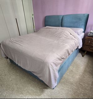(Category: ) located in . Submitted by rainingrainbows (Listing ID 1301355504, Image 1). Description: .