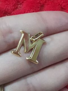 K18 Japan Gold M Pendant