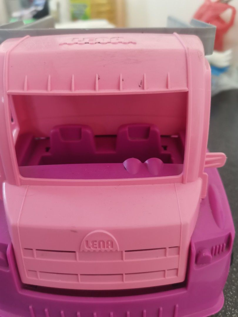 LENA- Big Dump truck-uk surplus (Category: Infant Playtime) located in San Enrique. Submitted by azedc (Listing ID 1301317986, Image 2). Description: Lena Big Dump Truck Uk surplus All wheels working With lock at the bottom.