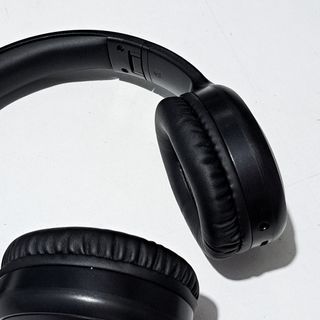 Lenovo TH30 Wireless Bluetooth Headphones