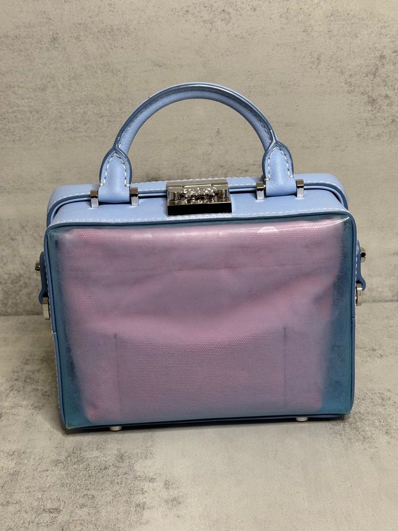 MCM Soft Trunk 2-Way Bag (Category: Luxury Bags & Wallets) located in Makati City. Submitted by luxesellermanila (Listing ID 1301442214, Image 3). Description: MCM Soft Trunk bag Plastic and Leather materials Seldom used, 2-way (sling, handbag) Leather in pristine condition Plastic body needs cleaning P15,000 only (bought 28k) Guaranteed authentic or money back Cash payment only Shipping via LBC or meet up in Makati office only .