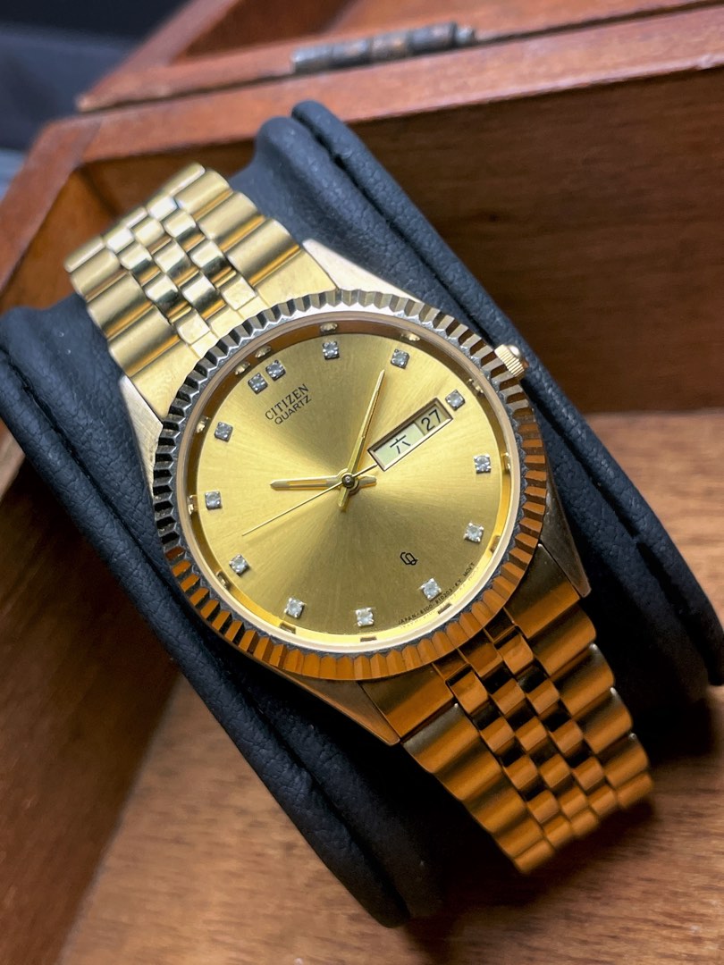 Mint Citizen CQ Day Date Fluted Bezel Datejust Homage Kanji Day Sunburst Gold Dial Diamond Hour Markers Jubilee Bracelet Ref. 6100 R00391 36mm November 1981