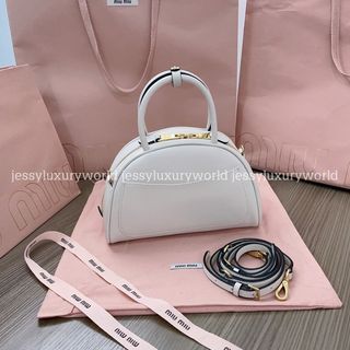 MM Leather Top Handle Bag in Chalk