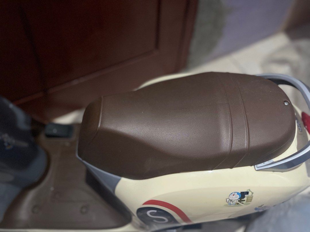 Motor aki scoopy anak, Toys & Collectibles, Mainan di Carousell