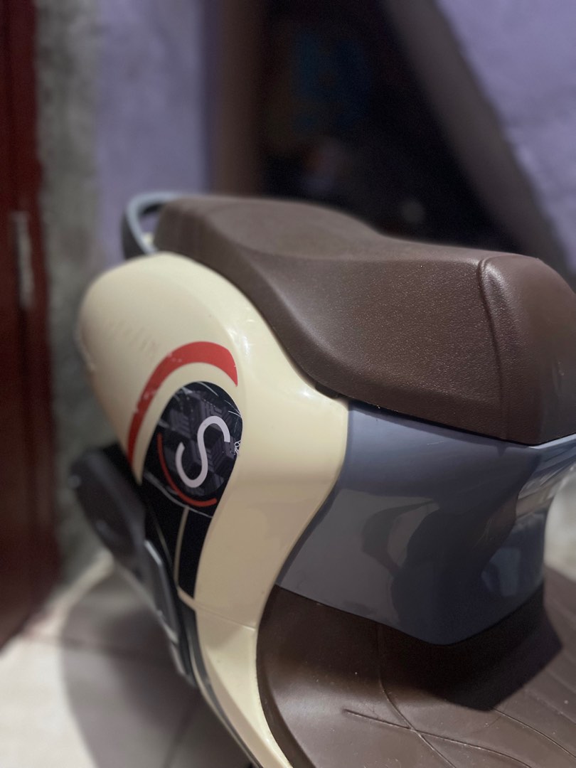 Motor aki scoopy anak, Toys & Collectibles, Mainan di Carousell