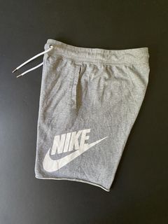 Nike - alumni sweat short