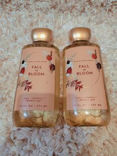 Original Bath & Body Works Fall in Bloom Shower gel