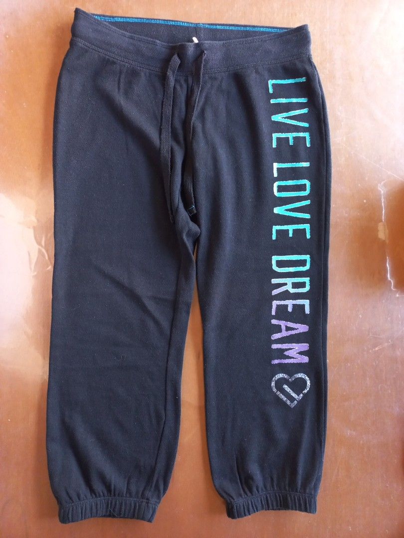 Preloved Live Love Dream black leggings Women s Fashion Activewear on Carousell