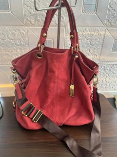 (Category: ) located in . Submitted by fashionistamom08 (Listing ID 1301384213, Image 1). Description: .