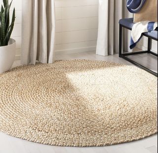 Round Area Rug / Carpet