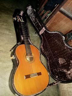 Ryoji matsuoka classical guitar vintage 1975 low action no issue made in japan with original hardcase