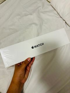 Sale or Swap Apple Watch SE 1st gen 40mm silver BRANDNEW