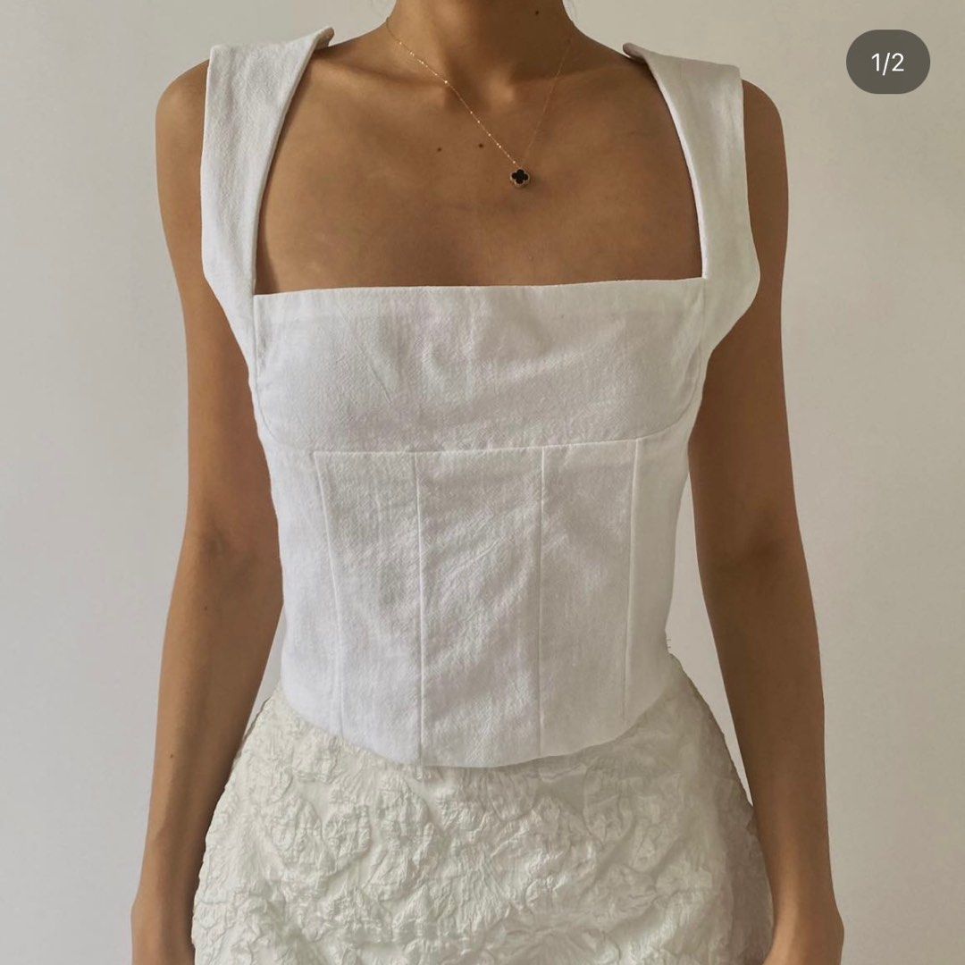 Shop Florice Linen Corset Top (Category: Sleeveless) located in Pasig City. Submitted by billiesells (Listing ID 1301409756, Image 1). Description: bought from shop florice worn 1-2 times only, still in good condition. last price, will keep if not sold fits s-m (bust: 32-34, length: 15.5).