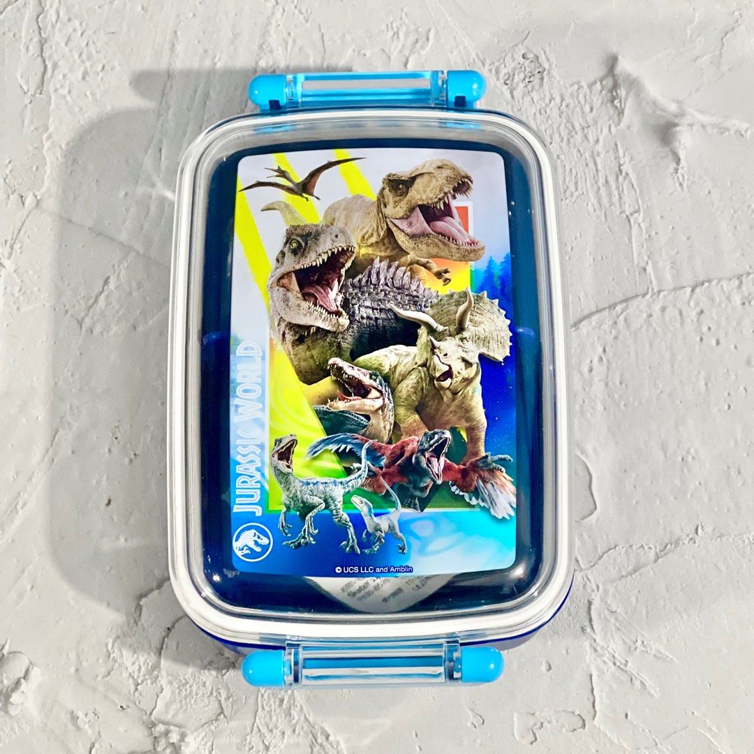 Skater Jurassic World Lunchbox 450ml (Category: Food Organization & Storage) located in Bacoor. Submitted by japanice_aniks (Listing ID 1301435279, Image 2). Description: FIXED PRICE Made in Japan With removable partition Leak proof and durable.