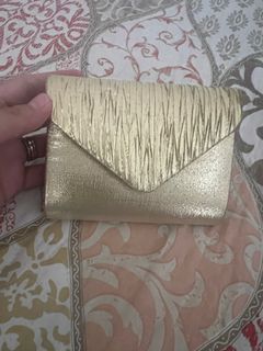 small good clutch shoulder bag with sling