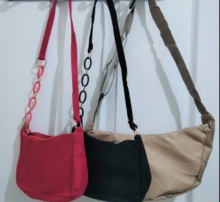 Small sling bag/hobo bag
