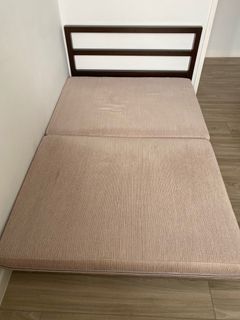 （分類：）位於 。 由 mcivyleung 提交（商品編號 1301352859，圖片 1）。簡介： 。