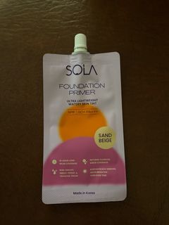 Sola Foundation primer swatch