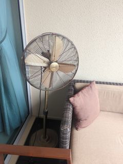 (Category: ) located in . Submitted by manou83 (Listing ID 1301395977, Image 1). Description: .