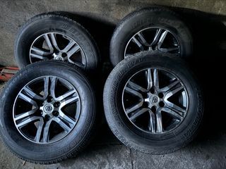 Toyota Fortuner mags and tires