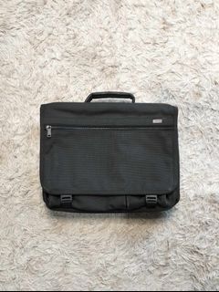 TUMI "alpha 2" briefcase