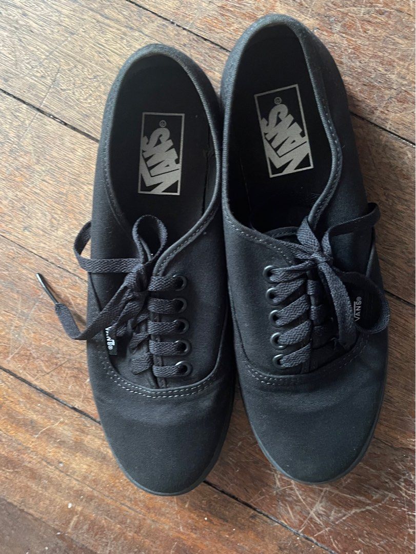 Vans Authentic Lo Pro Black Men s Fashion Footwear Sneakers on Carousell