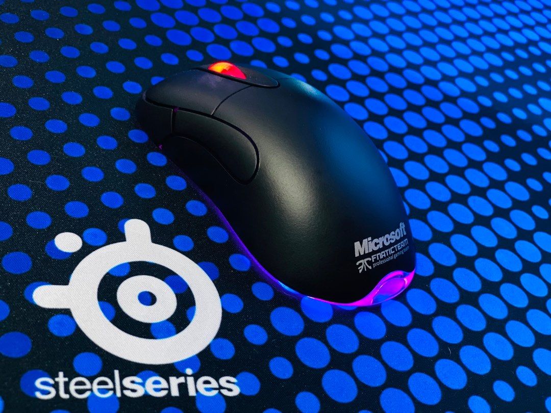 WIRELESS MICROSOFT 1.1 WITH SOFTWARE (Category: Mouse & Mousepads) located in Caloocan City. Submitted by lordjeff (Listing ID 1301376719, Image 3). Description: WIRELESS MICROSOFT 1.1 ❗️🔥 MACRO PLUG N PLAY 🔥 FOR SALE BRANDNEW (NEW LATEST ROUNDBOARD WIRELESS MICRSOFT 1.1 WITH SOFTWARE AND MACRO 🔥 • DPI 200 UP TO 10000 • POLLING RATE (125HZ/ 250HZ/ 500HZ/1000HZ/ •RGB 16.8M LED COLOR •MORE COLOR LED LIGHT EFFECT •MACRO NO RECOIL GATLING GUN AND 