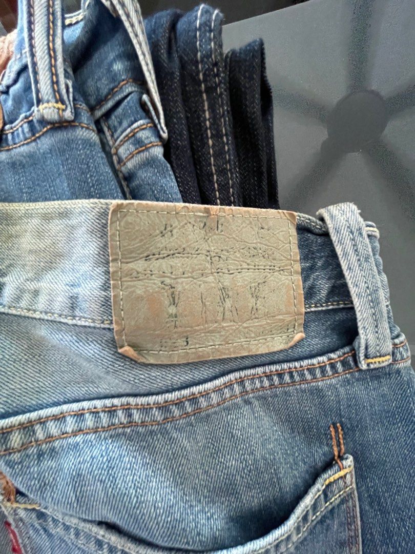 36 Levis 523 Straight Cut