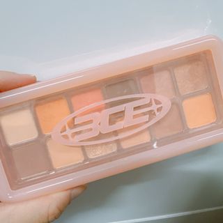 3CE new take eyeshadow palette #CHEERY64224569359107110