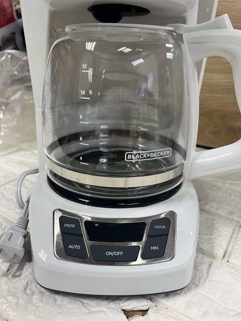Black+Decker Programmable 12 cup Coffeemaker (Category: Coffee Machines & Makers) located in Pasay City. Submitted by meostore (Listing ID 1306046537, Image 2). Description: 110v, needs step down transformer to use 12 cups coffee maker with box complete accessories no issue .