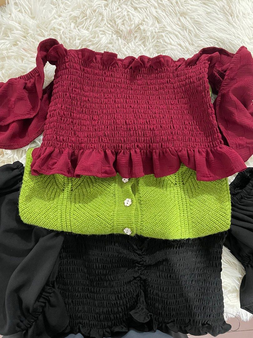 Bundle Top (Category: Blouses) located in Muntinlupa City. Submitted by declutterbyRA (Listing ID 1306120914, Image 1). Description: .