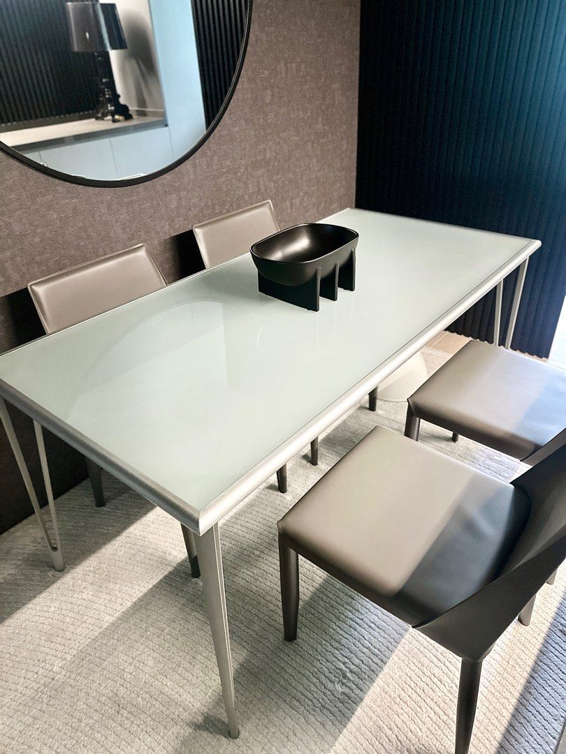 Dining Table ( table only ) (Category: Tables & Sets) located in Singapore. Submitted by iexam (Listing ID 1306016296, Image 2). Description: Well maintained modern dining table. .