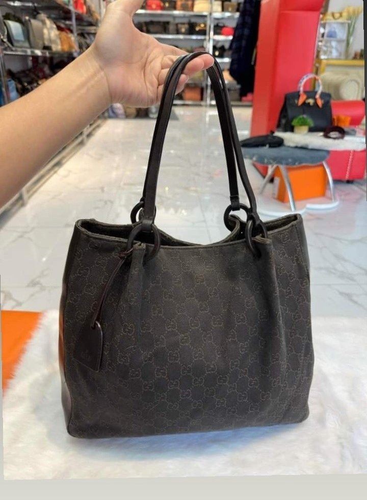 Gucci canvas shoulder bag deals