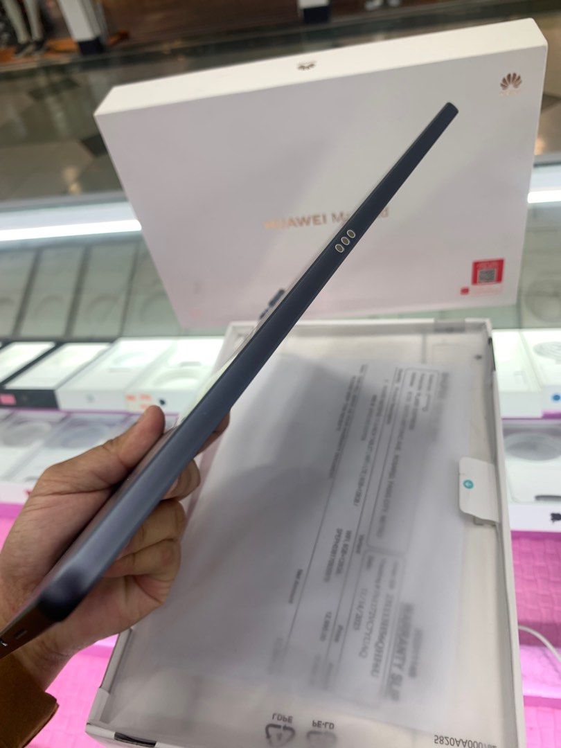 Huawei Mate Pad 11.5 (6/128gb) (Category: Android) located in Manila. Submitted by arzillah (Listing ID 1306045417, Image 2). Description: Huawei Mate Pad 6/128gb 11.5 inch Wifi only Snapdragon Slighlty use No dents No scratches No issues All working Open for COD/COP + SF Manila area (sameday delivery) Province area (via LBC) required DP to avoid cancellations Physical store: Greenhills Shopping Center, 2ndfloor, stall#: Ai 11 Contact#: 094822172