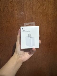 Iphone 20W USB-C Power Adapter with cord