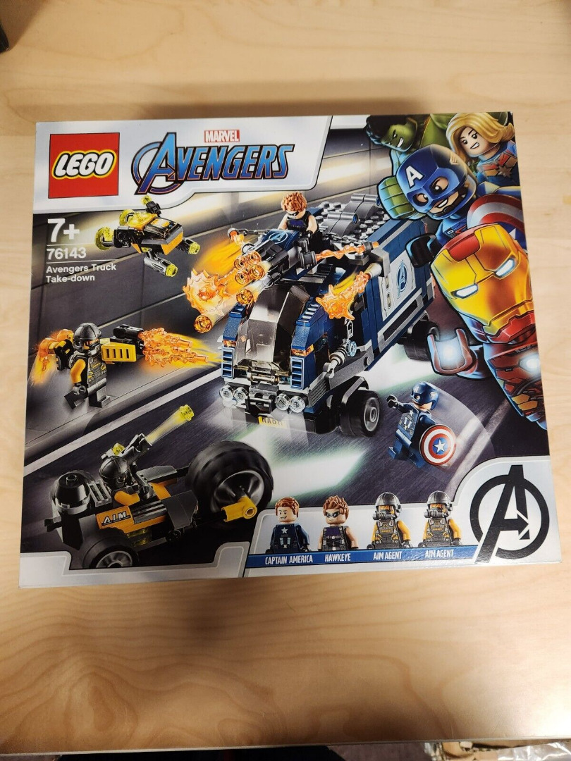 Avengers lego 76143 2025