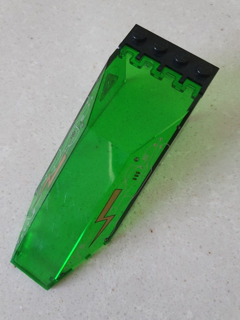 Lego Part 2507 Windscreen 10x4x2 with Insectoids Pattern Hobbies Toys Toys Games on Carousell
