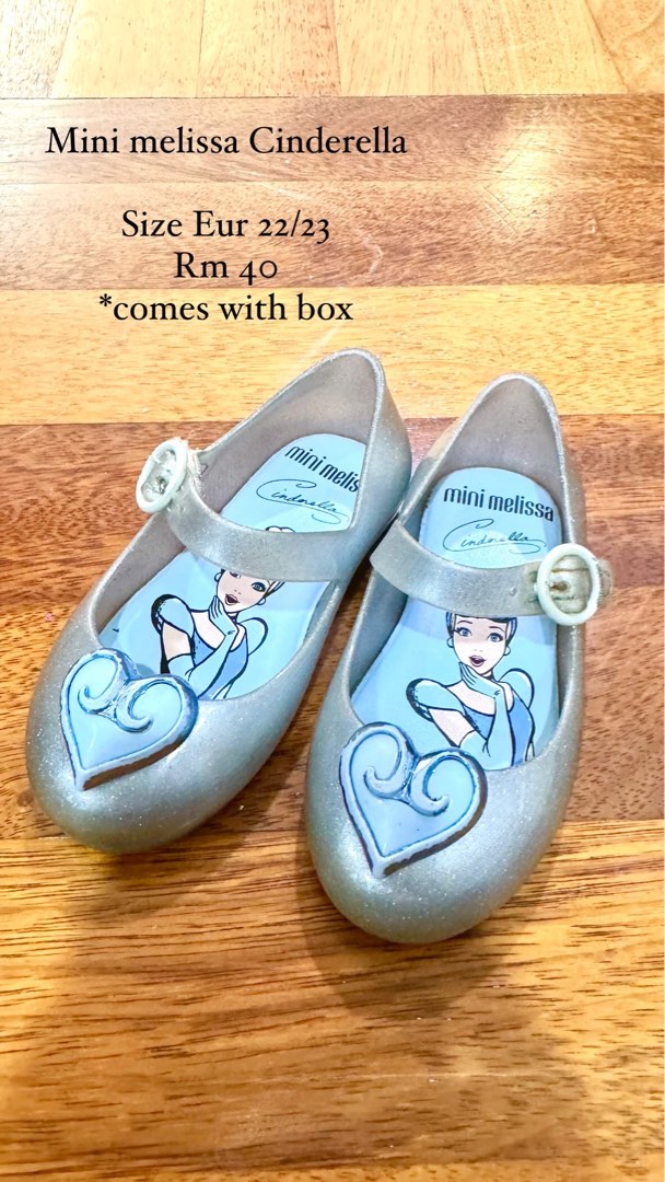 Cinderella mini melissa on sale