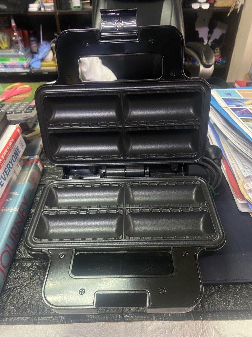 Mistral Pastry Chef Maker Pastries Maker (Category: Breadmakers) located in Pasay City. Submitted by enrico_appliances (Listing ID 1306077922, Image 2). Description: Good Quality 220V and ready to plug and use US QUALITY AND BRAND WITH BOX.