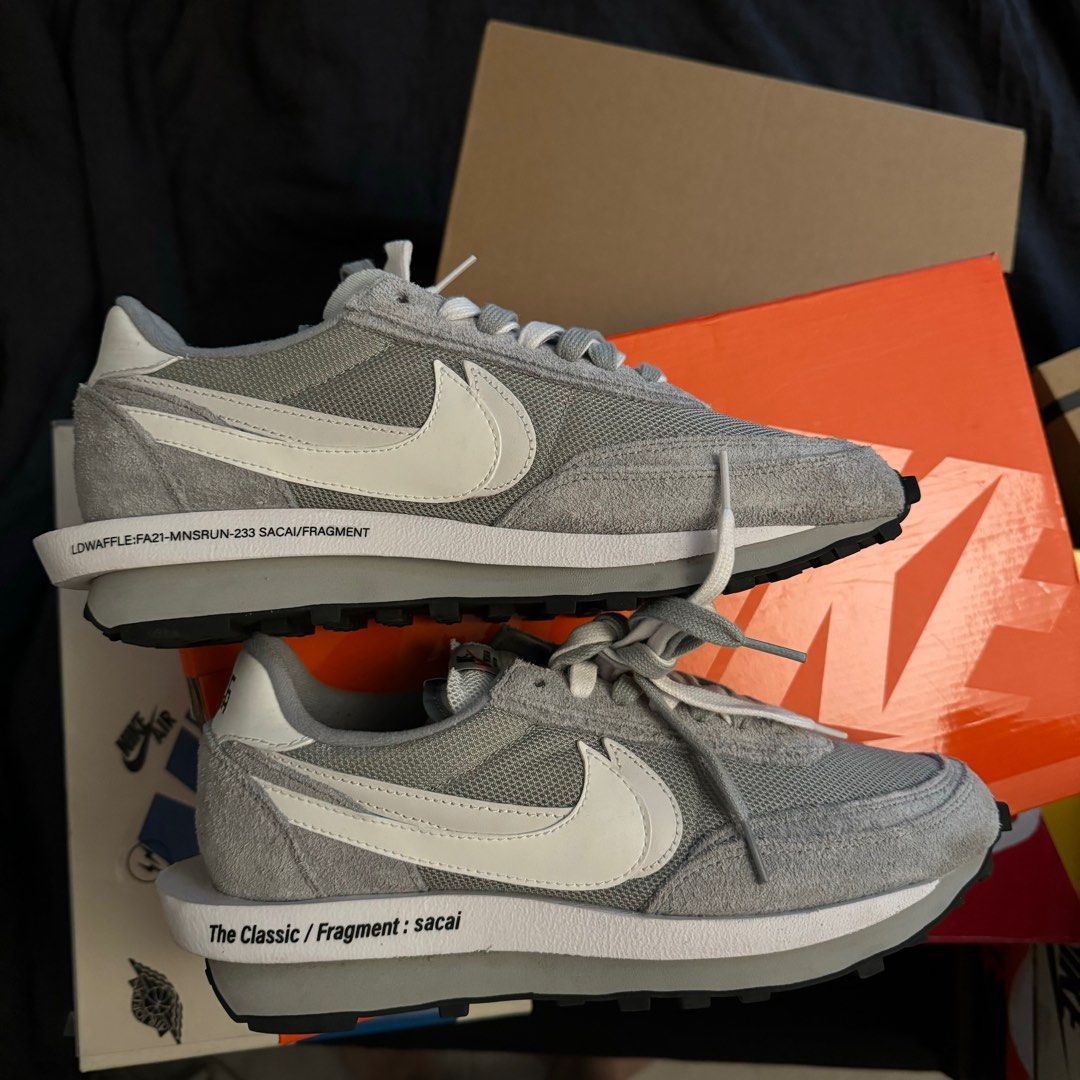 light smoke grey fragment