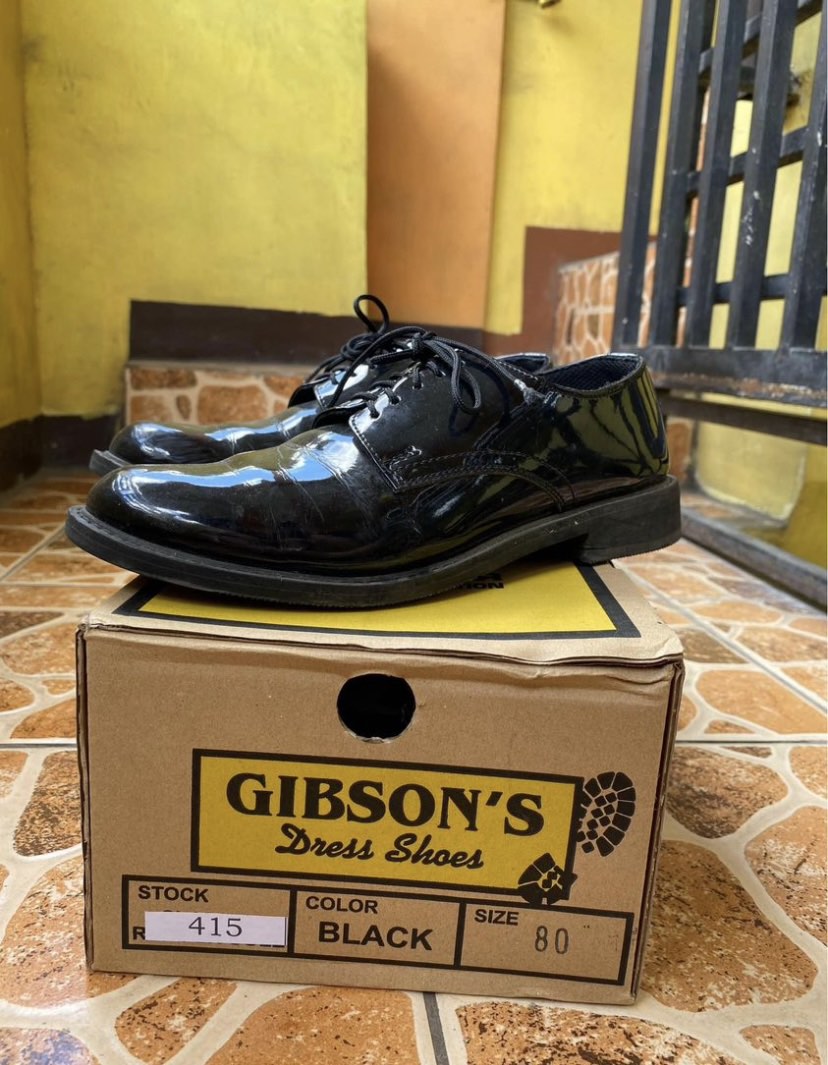 Gibson charol shoes price discount