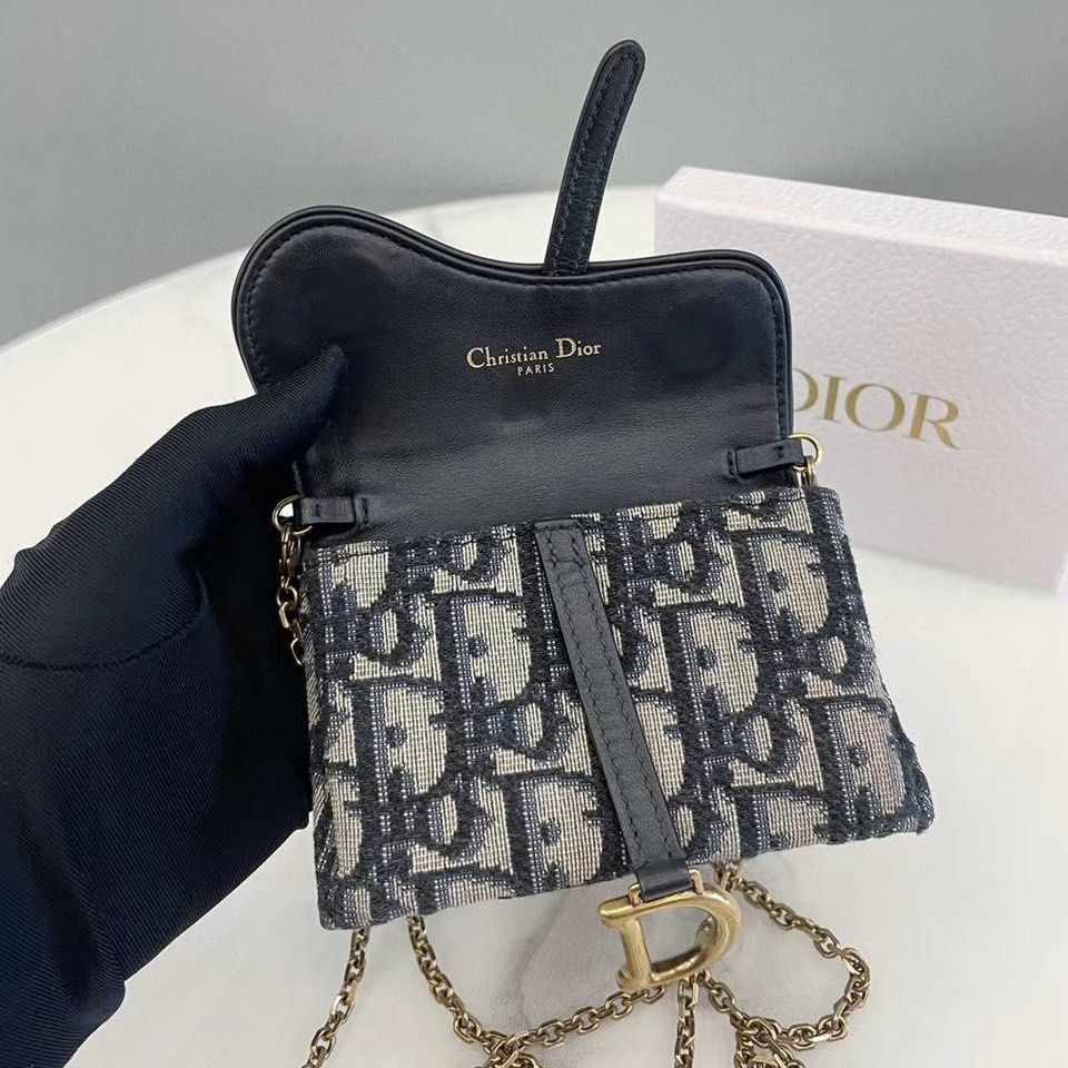 PRE ORDER Preloved Dior Mini Wallet On Chain Oblique