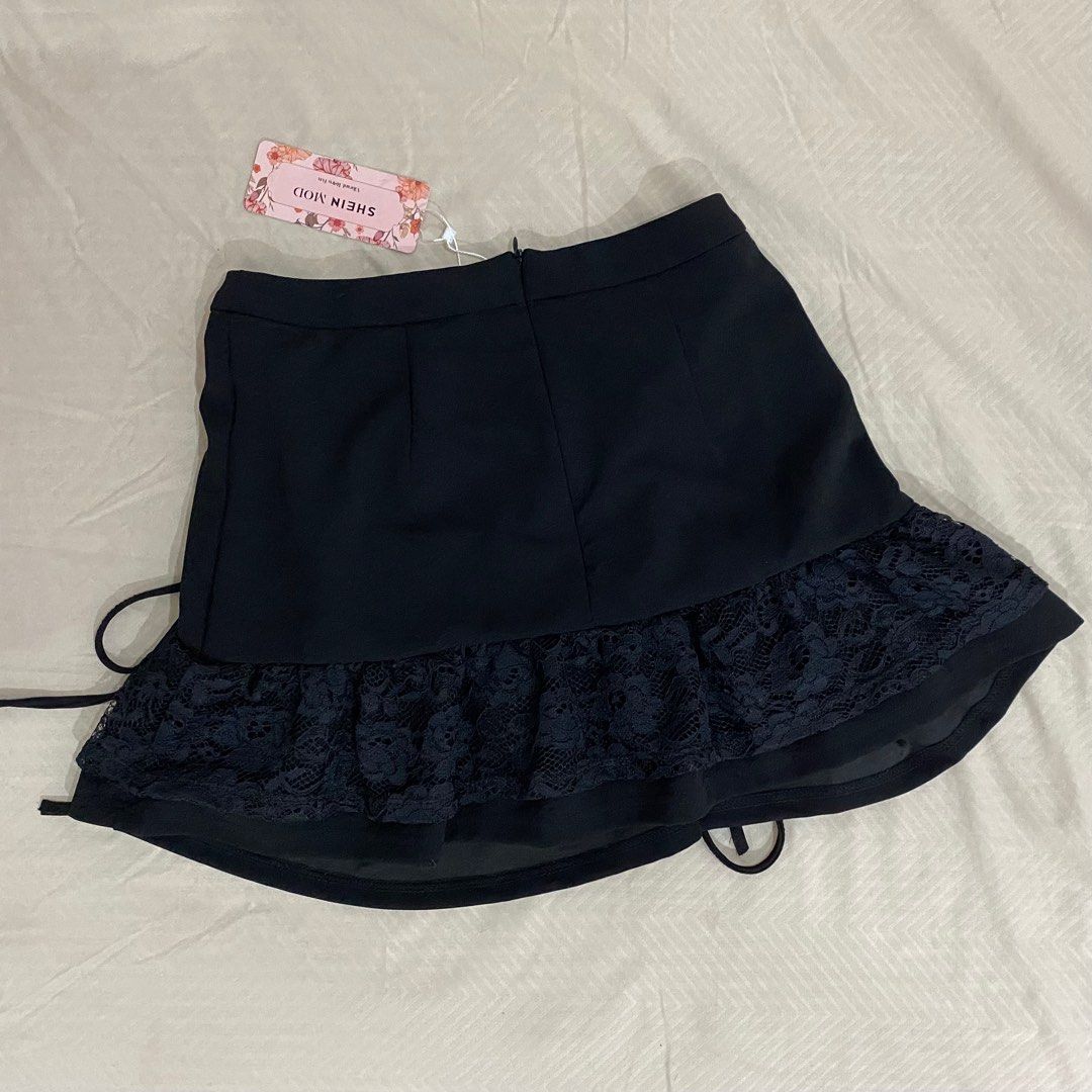 SHEIN MOD Lace Ruched Ruffle Hem Skirt (Category: Skirts) located in Cebu City. Submitted by findingdainty (Listing ID 1306123119, Image 2). Description: - was supposed to wear to an event pero di natuloy - never worn - original price from shein is 325.