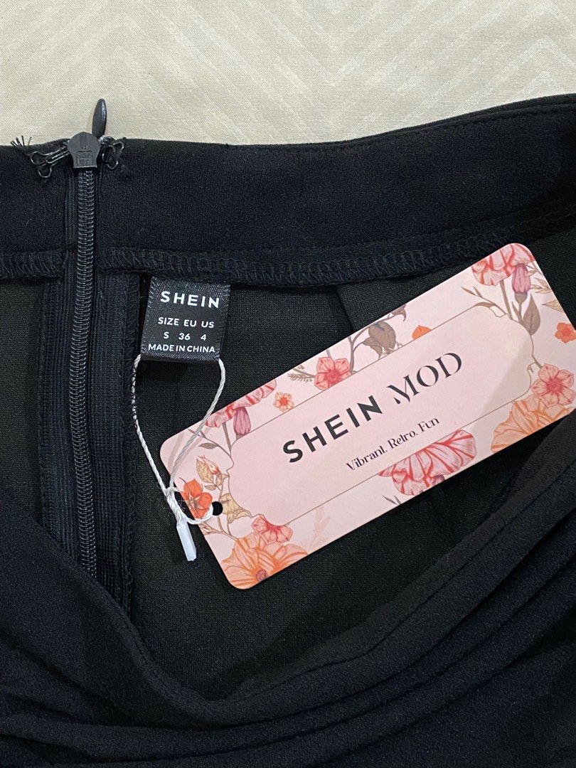 SHEIN MOD Lace Ruched Ruffle Hem Skirt (Category: Skirts) located in Cebu City. Submitted by findingdainty (Listing ID 1306123119, Image 3). Description: - was supposed to wear to an event pero di natuloy - never worn - original price from shein is 325.