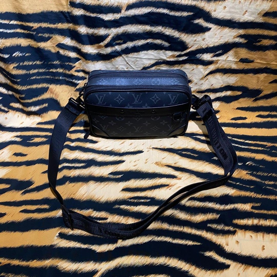 Slingbag Louis vuitton Fesyen Pria Tas Dompet Tas Selempang di Carousell