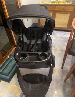 Stroller for baby (EvenFlo)