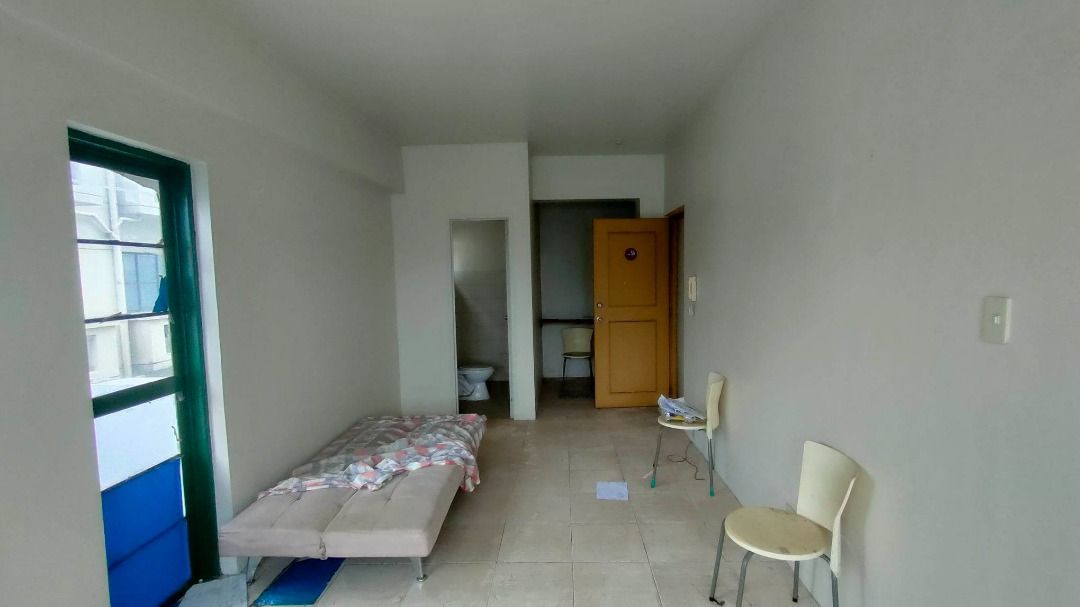 Studio Unit Condominium for sale in Cainta, Rizal (Category: Apartments & Condos) located in Taytay. Submitted by thepottershandrealty (Listing ID 1306033060, Image 3). Description: CONDOMINIUM FOR SALE IN VALLEY MANSIONS Location: Cainta, Rizal nearby: - Primark - STI Ortigas Cainta - Sierra Valley ---------- clean title without parking cash or bank finance 1st Unit Floor Area: 28.33 sqm Price: 1.45M . 2nd Unit Floor Area: 28.33 sqm Price: 1.45M