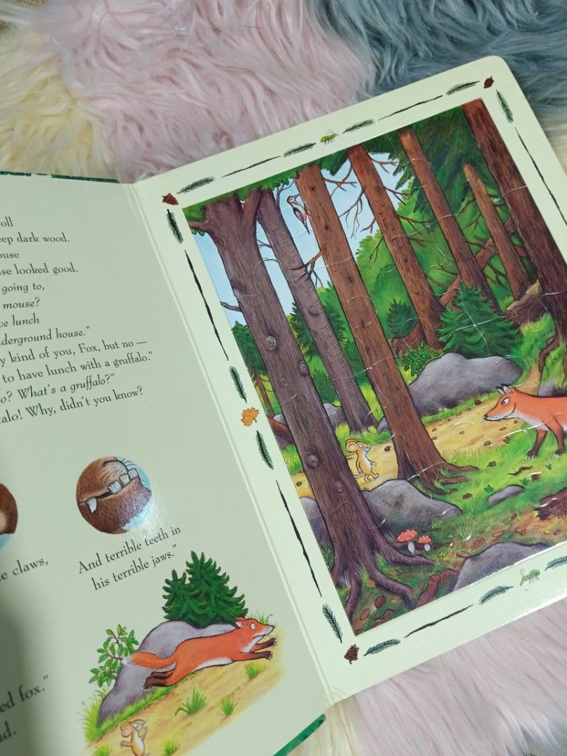 📍The Gruffalo Jigsaw book (Category: Children's Books) located in Las Pinas. Submitted by mommy_14 (Listing ID 1306160798, Image 2). Description: 📍The Gruffalo Jigsaw Book 📍With 6 12pcs jigsaw puzzle 📍Complete 💸350 only 😊 📍With free Gruffalo pencil case 😊 📍Gcash 📍Lalamove/gogo express/j&t direct.