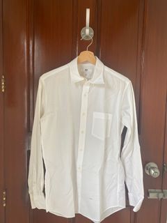 UniQlo White Long Sleeves Polo